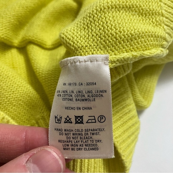 ANTHRO MOTH neon yellow short sleeve sweater - Picture 5 of 5